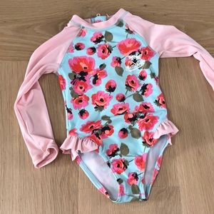 Billabong girl swim/rashguard